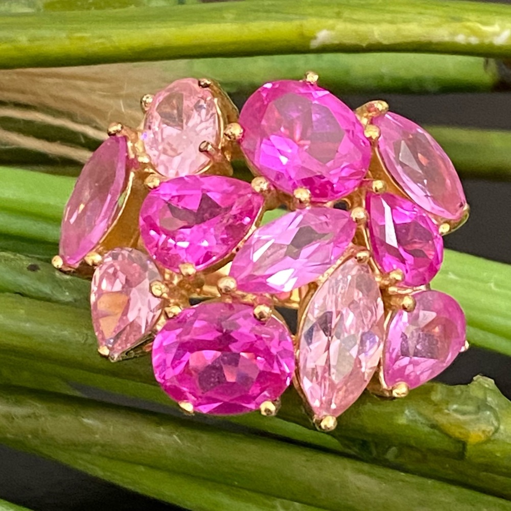 JC China Signed Pink Fuchsia Pink Cluster Crystal Cocktail Ring Size 5.5